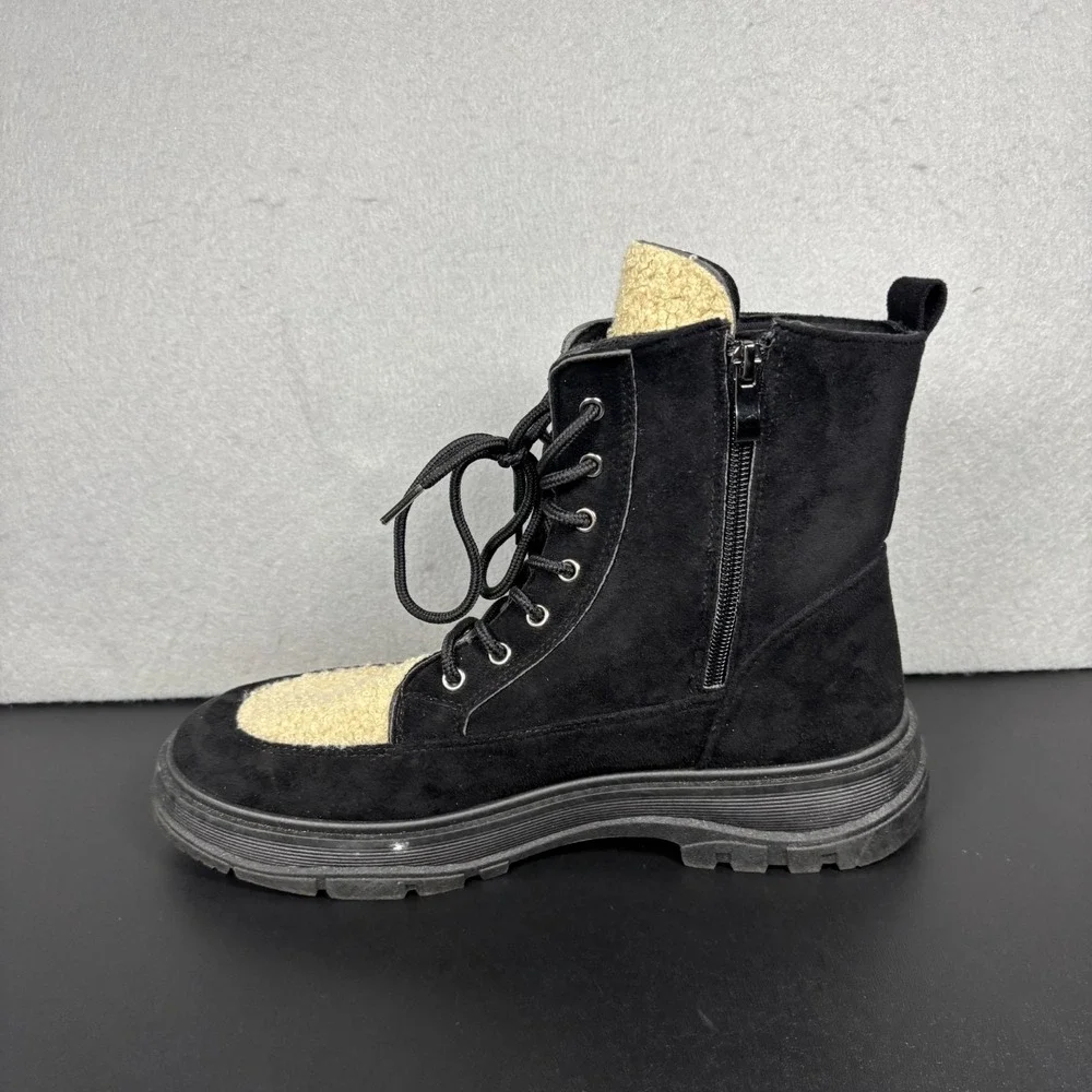 Yoki Womens Size 10 Black Faux Shearling Combat Boots Lug Sole Ankle Winter Shoe